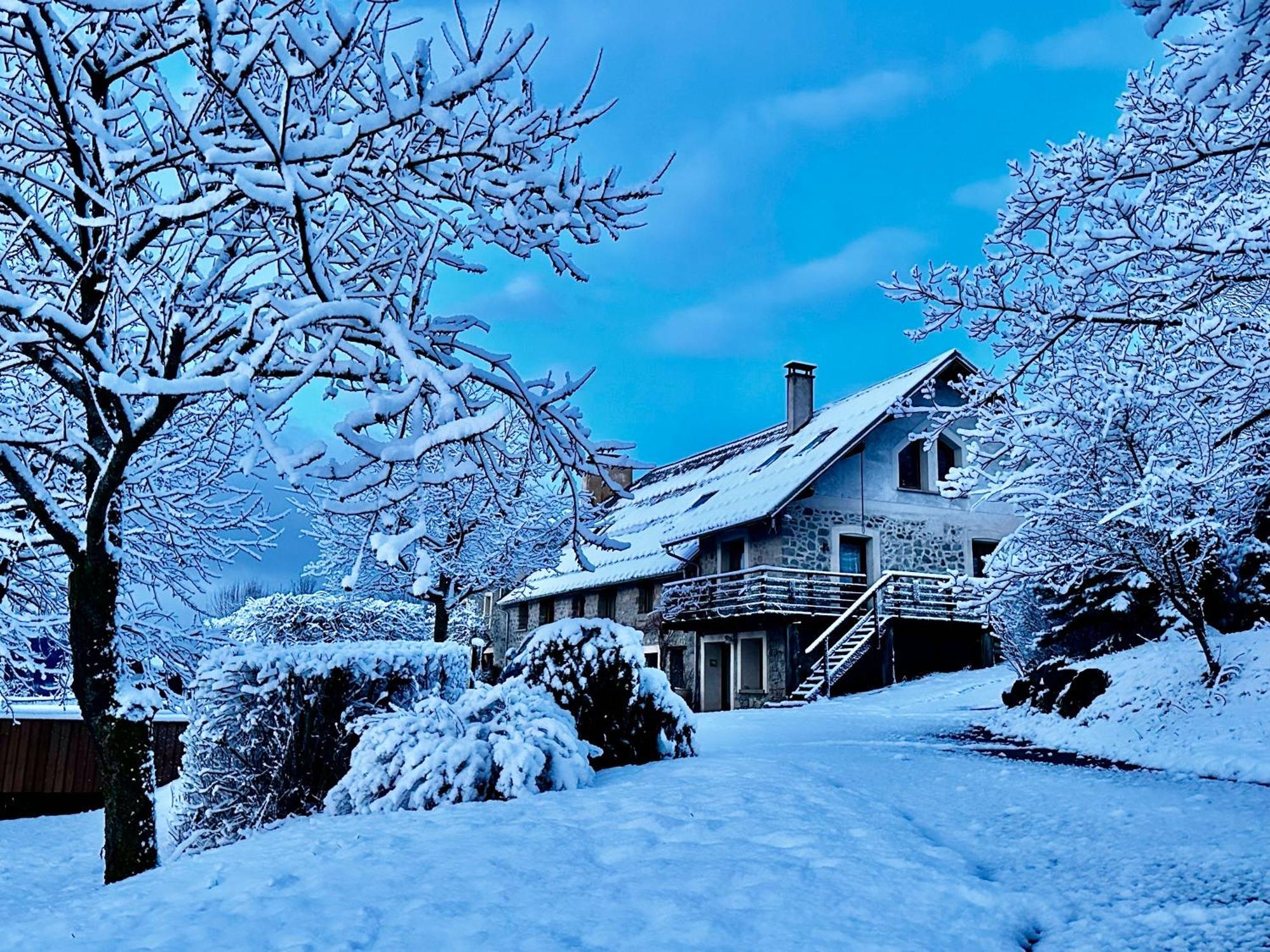 Chambre D'Hotes La Grange Des Ecrins Chabottes Экстерьер фото