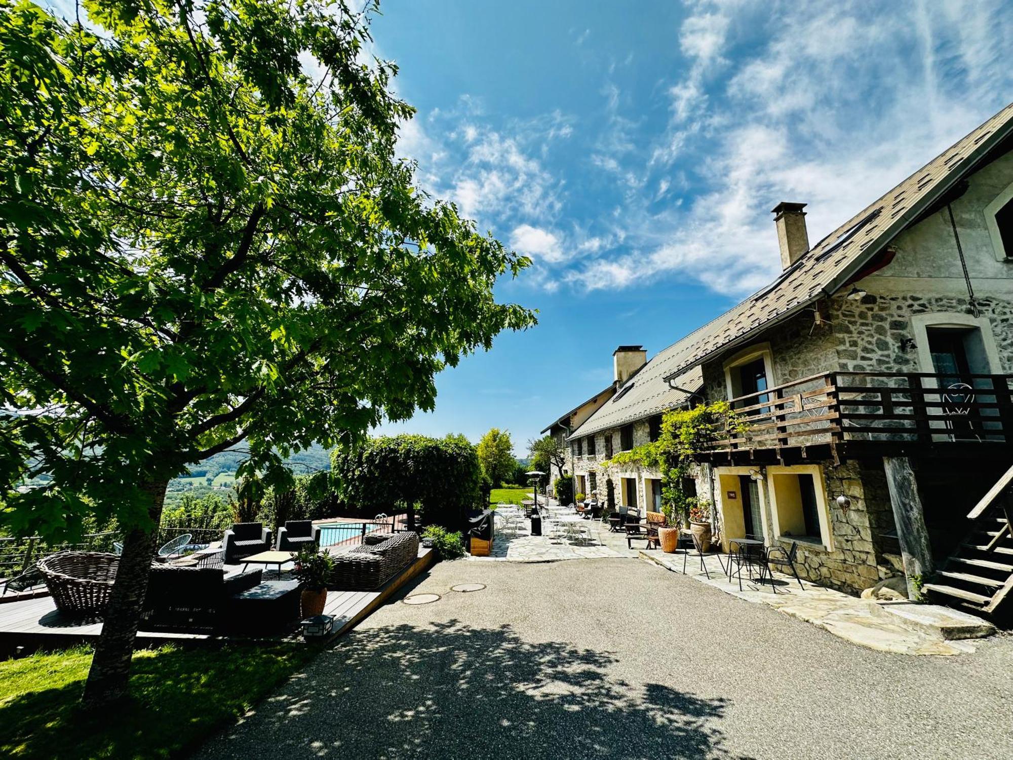 Chambre D'Hotes La Grange Des Ecrins Chabottes Экстерьер фото